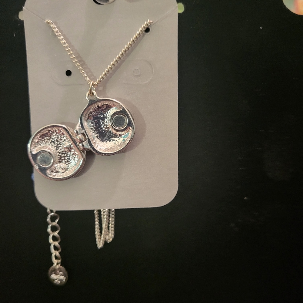 Locket